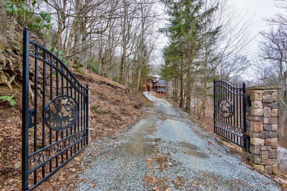 Rested Traveler Blowing Rock Buitenkant foto