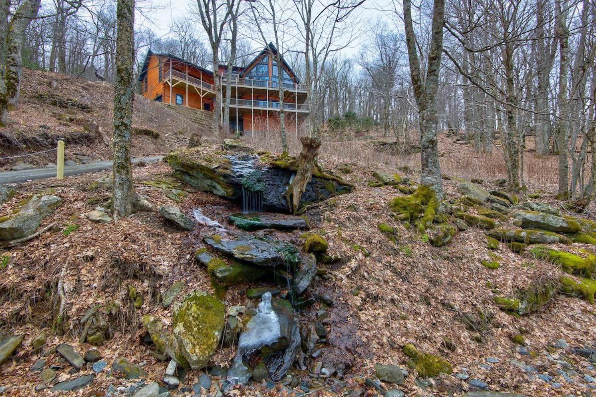Rested Traveler Blowing Rock Buitenkant foto